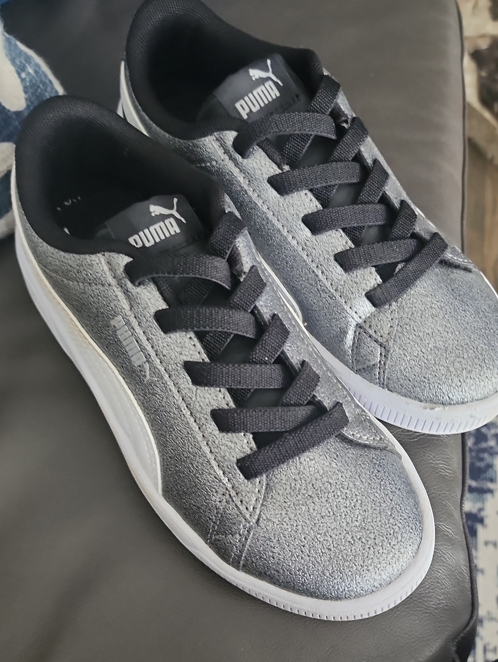 PUMA Kids' Metallic Silver Low-Top Sneakers